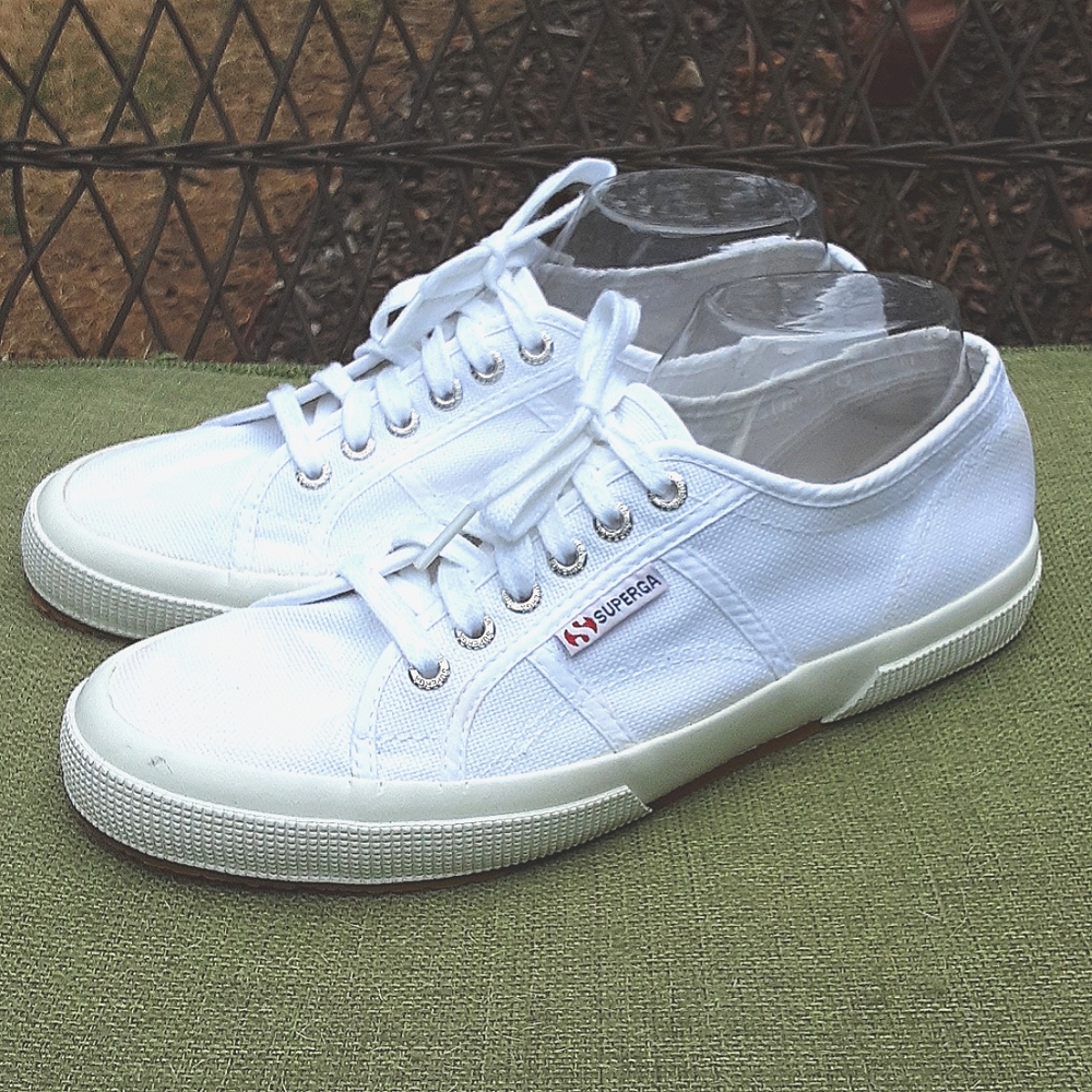 Superga White Canvas Lace Up Sneaker.